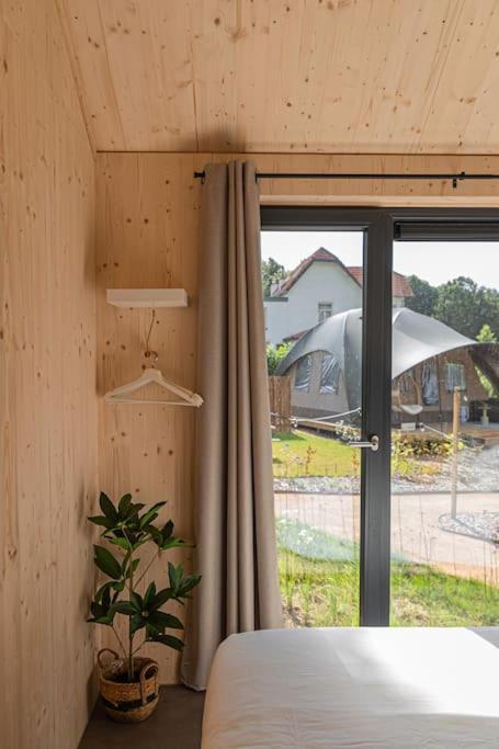 Tinyhouse Eucalyptus Met Hottub Villa Meerssen Kültér fotó