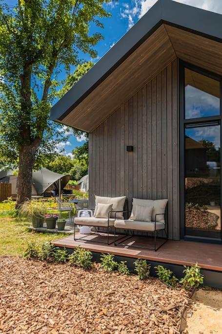 Tinyhouse Eucalyptus Met Hottub Villa Meerssen Kültér fotó