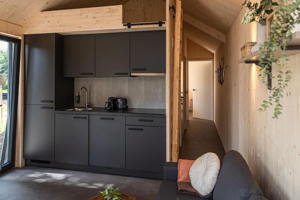 Tinyhouse Eucalyptus Met Hottub Villa Meerssen Kültér fotó